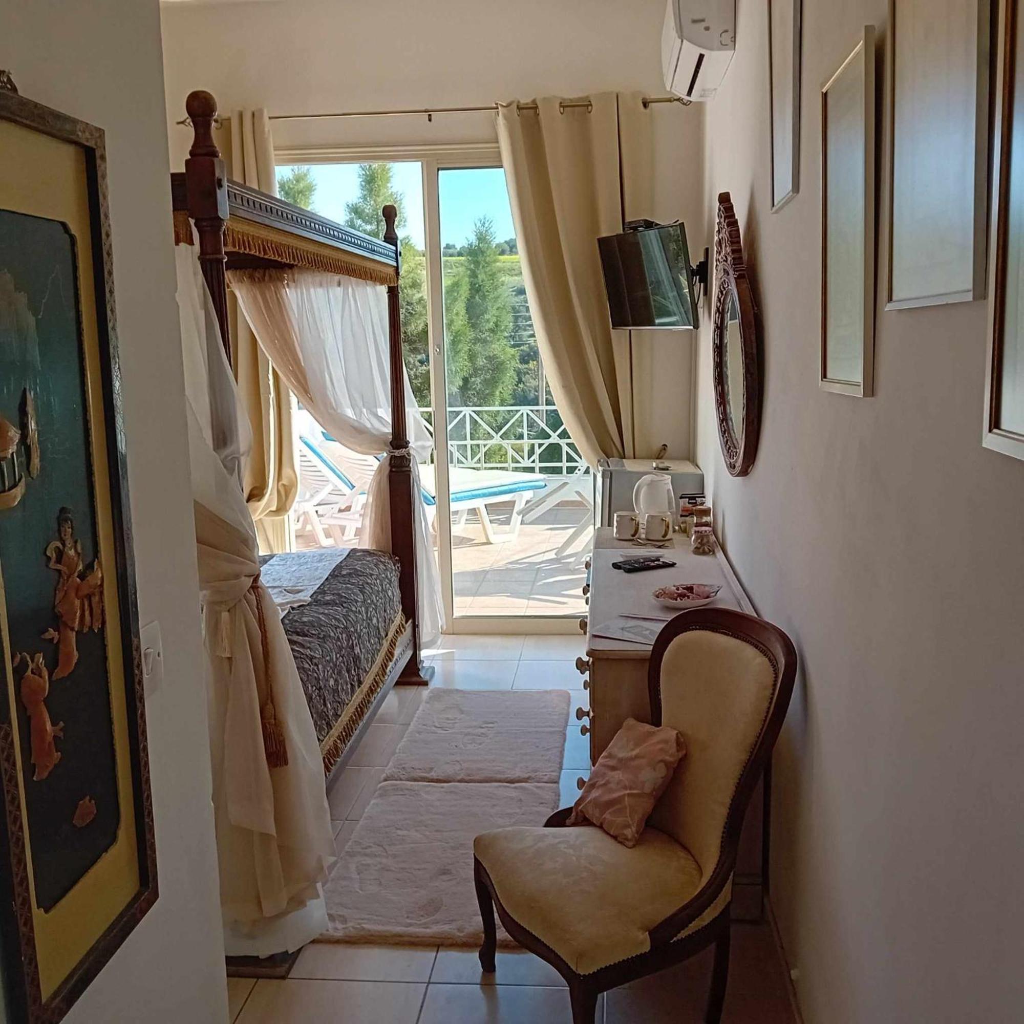 Sunset Boutique Guest House Paphos Exterior foto