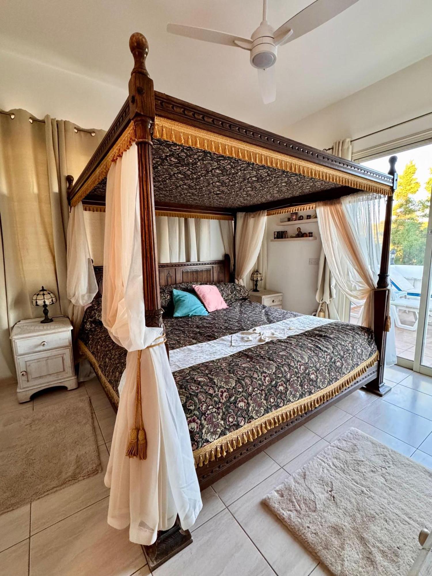 Sunset Boutique Guest House Paphos Exterior foto